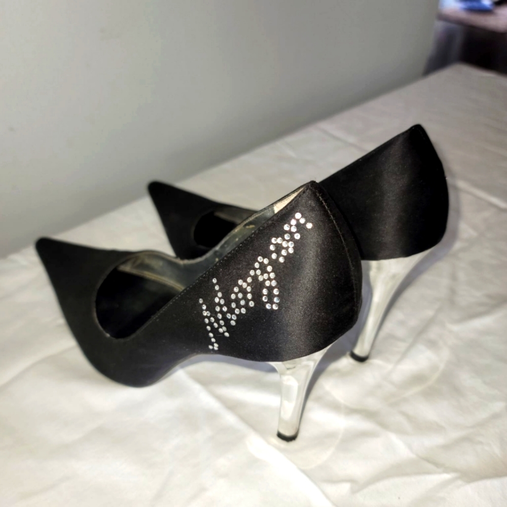 Morgan satin black size 9 heels